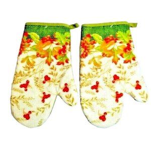 Autumn Leaves and Berries 2 Oven Mitts Kitchen Fall Holiday Cotton Green Gift